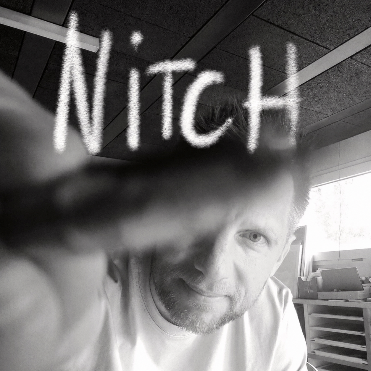 Portrait de Nitch en noir et blanc